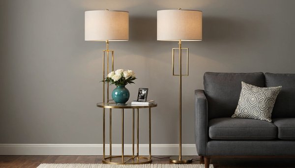 Lampadaire : Élégance et fonctionnalité pour votre salon